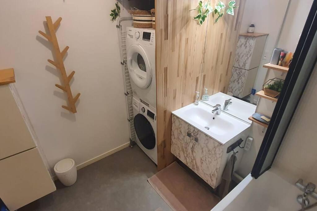 Appartement T3 A Saint-Denis Екстериор снимка